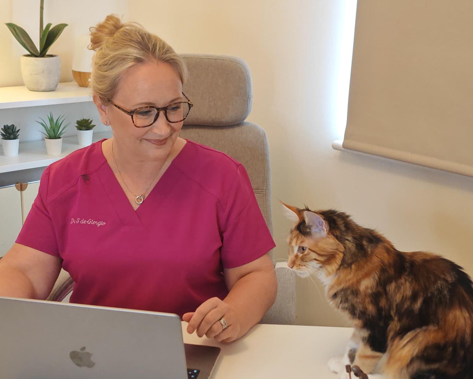 Dr. Stephanie de Giorgio, Spezialistin für Gewichtsabnahme