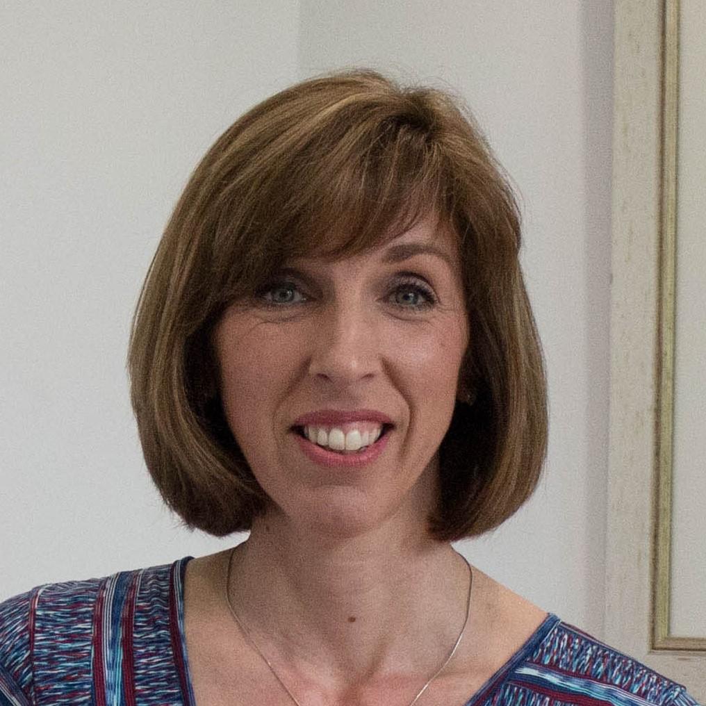Dr Louise Newson