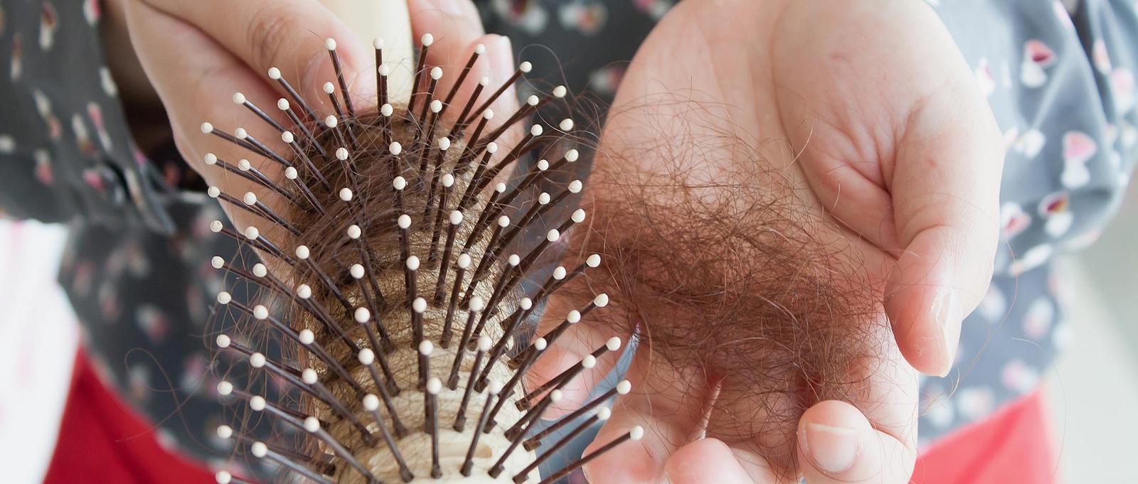 Haarausfall bei Frauen (Ausschnitt)