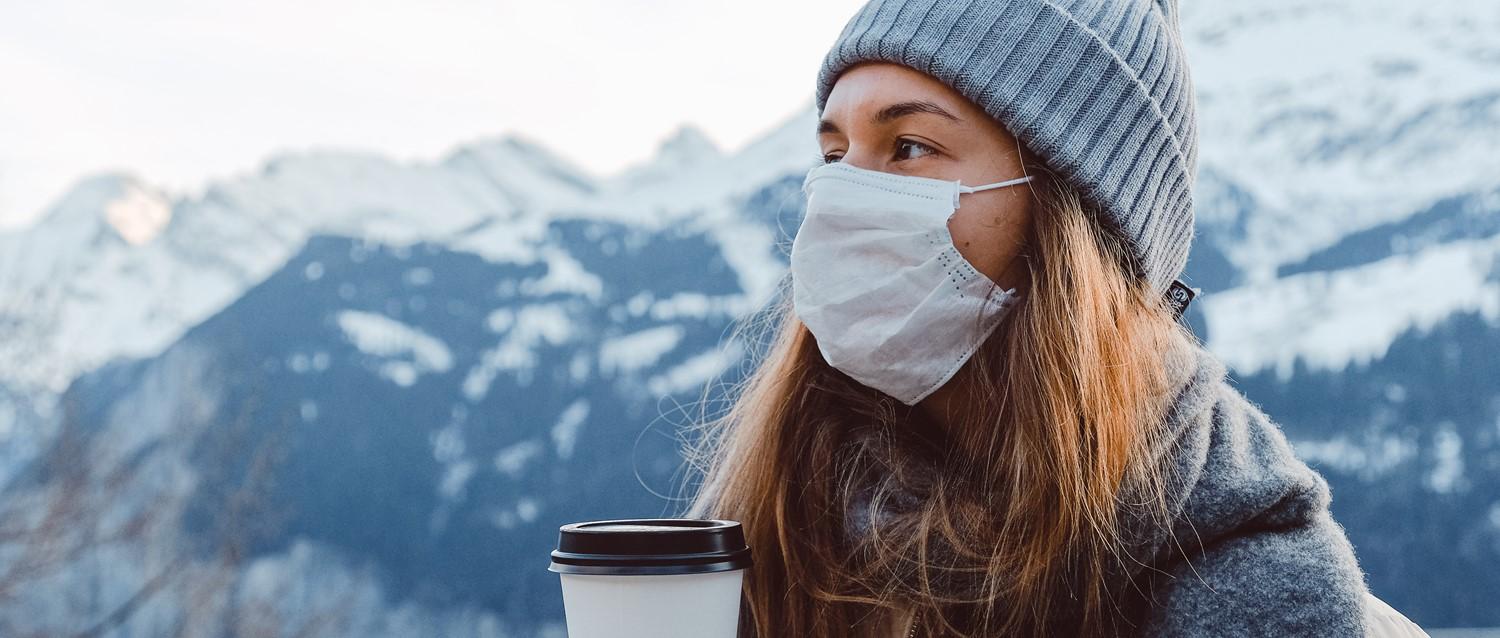 Sollten Sie bei einer Erkältung im Winter eine Gesichtsmaske tragen?