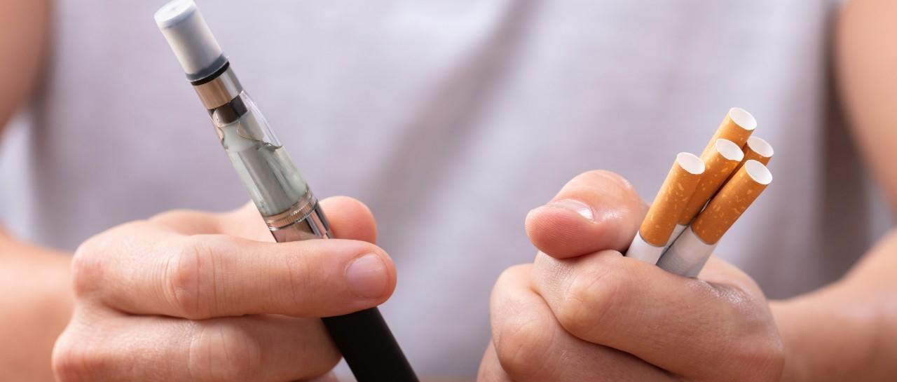 Werden E-Zigaretten, die auf Rezept erhältlich sind, Jugendliche zum Rauchen animieren?