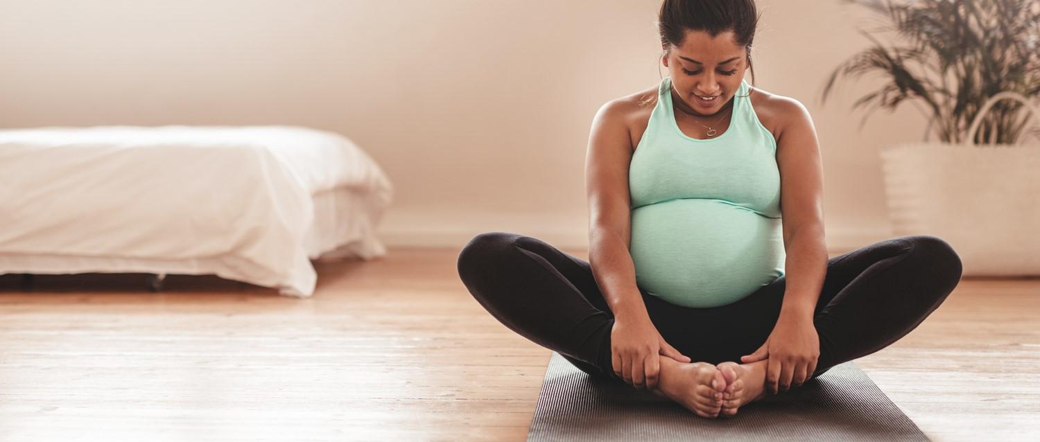 Kann Pilates zur Stärkung der Beckenbodenmuskulatur während der Schwangerschaft beitragen?