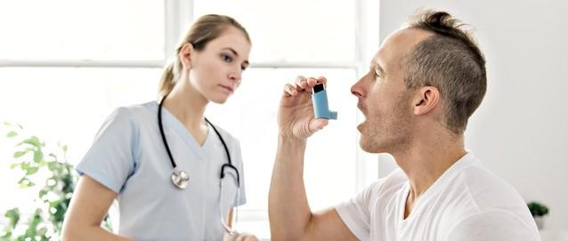 Wie wird Asthma verwaltet und behandelt?