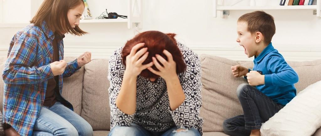 Wie man ein ruhiges Elternteil ist, wenn man gestresst ist